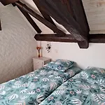 D'hote Au Grenier D'abondance Nocleg ze śniadaniem Niderviller