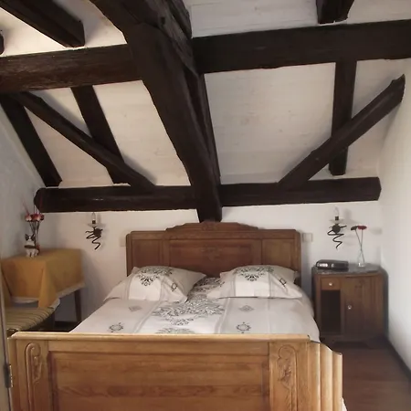 Bed and breakfast D'hote Au Grenier D'abondance 3*